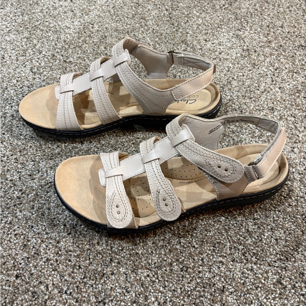 Clarks women’s Cream Strap Sandals - Picture 2 of 8
